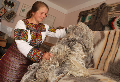 Hutsuls folk customs, traditions and crafts